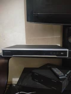 Hikvision 32ch nvr latest model like new