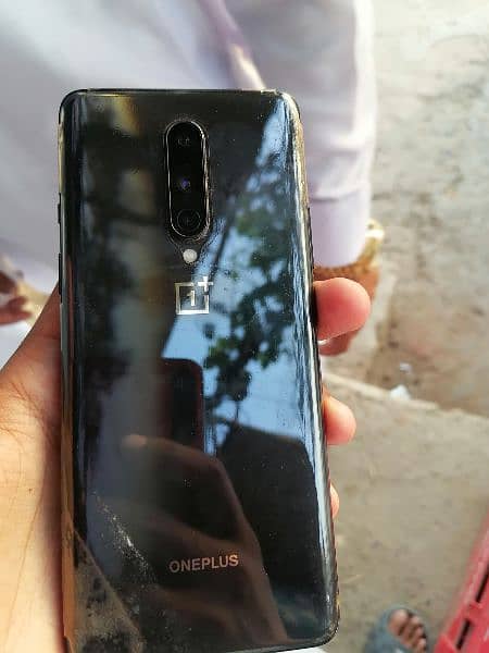 one plus 8  Rs70k 3
