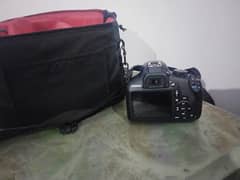 EOS1300D wifi dslr camer imported from dubai