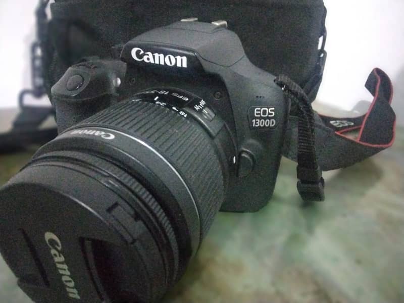 EOS1300D wifi dslr camer imported from dubai 1