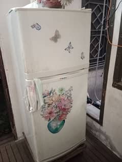 good condition dawalance refrigerator