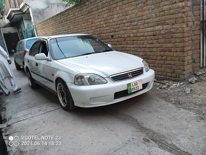 Honda Civic EXi 2000 4