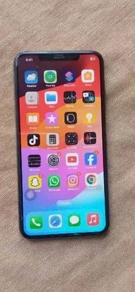 Iphone xsmax 64 gp
Pta approved 
Bettry health 79%
All ok
10/10 1