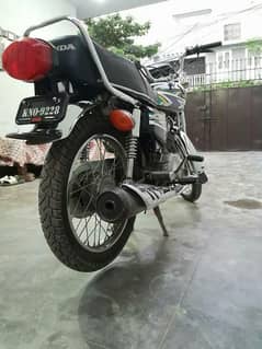cg 125 in a new condition 2020 model