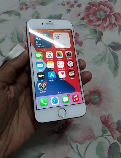 Apple iPhone 7 (128GB) (PTA Approved) 2