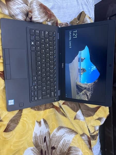 Dell Core i3 7th generation Laptop 0