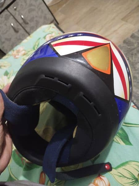 orignal BELL helmet . imported 5