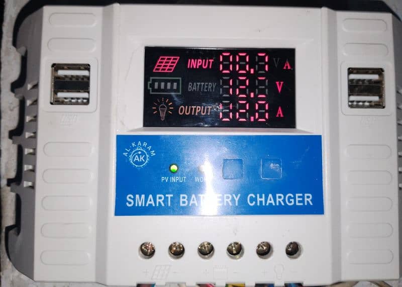 Solar Charge Controller 30-Ampere 0