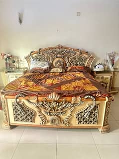 king size bed set with almari