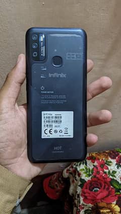Infinix Hot 9 Play 10 by 10 condition one hand use