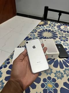 iphone 7 128 gb pta approved with box