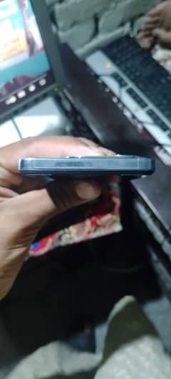 Infinix hot 40i 1 manth used only
