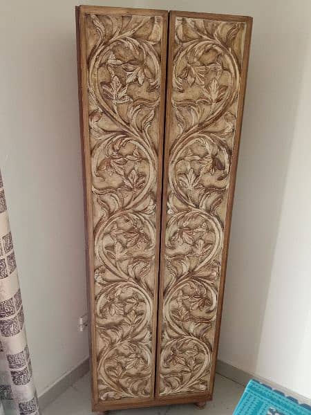 carved cupboard 2