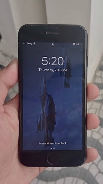 iphone 7 PTA Approved good condition 2