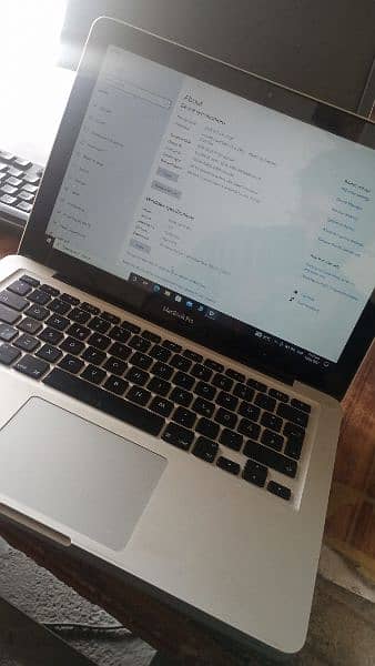 Mackbook For Sale just R. s 17000 1