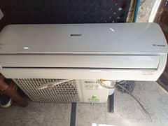 Orient 1.5 Ton DC inverter Ac Heat and Cool