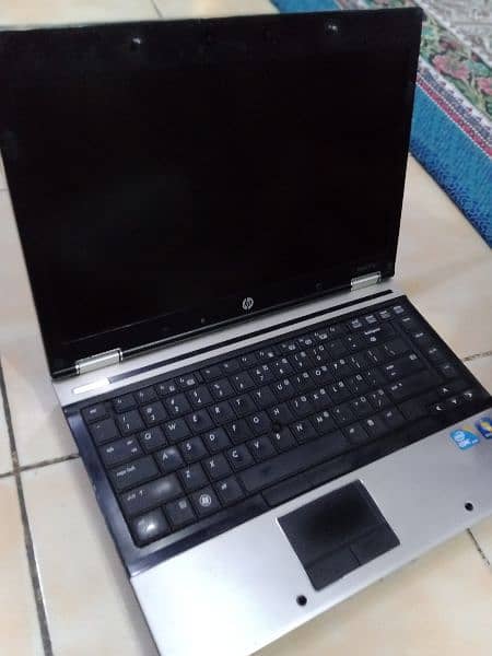 Hp EliteBook 8440p core I 5 1st Generation 8