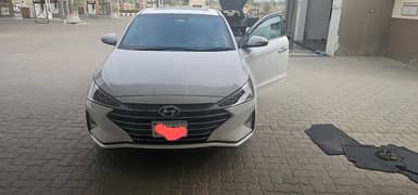 Hyundai Elantra 2023