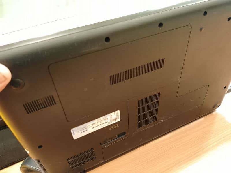 HP 630 Laptop core i3 7