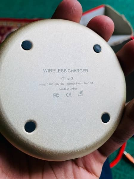 wirless charger 3 times used 0