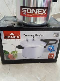 pressure cooker 11litre sonex