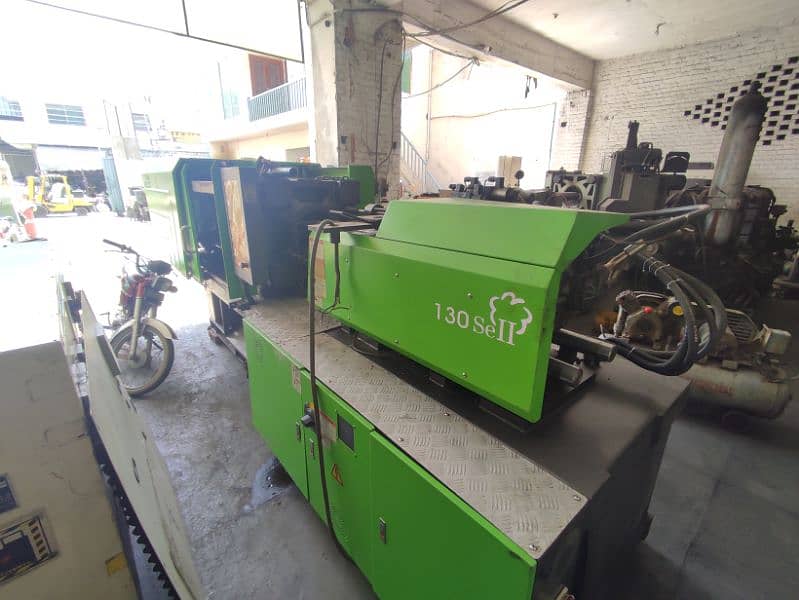 130 Ton WellTec Plastic Injection Moulding Machine 0