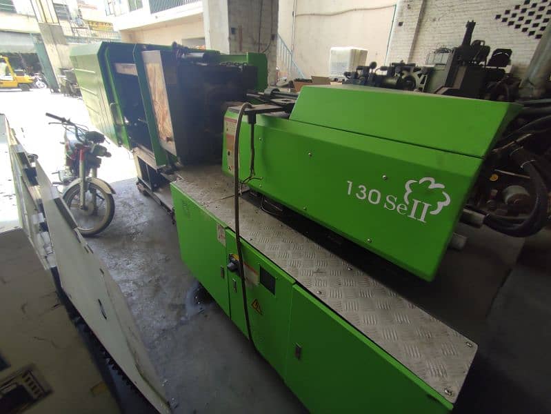 130 Ton WellTec Plastic Injection Moulding Machine 3