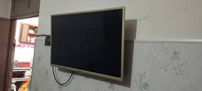 32 inch simple lcd for sell
