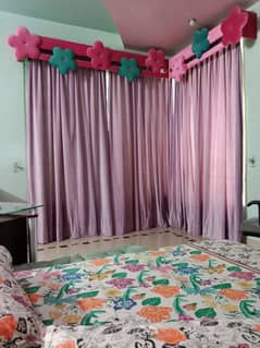 Curtains with Palmet