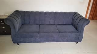 Sofa Set for sale.