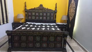 chinoti bed set with dressing table