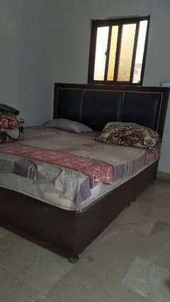Interwood King Size Bed