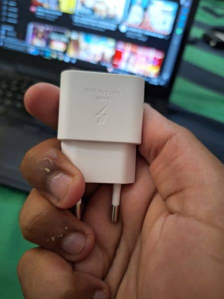 Samsung 25w Charger 1