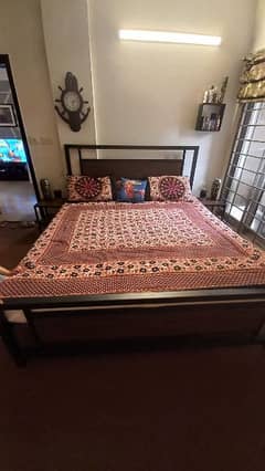 King size bed with side tables
