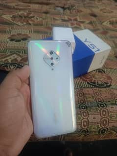 vivo y51 with box charger