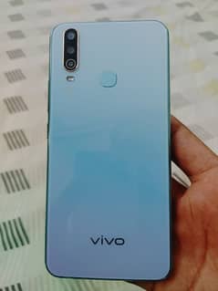 vivo y17 back fingerprint lush condition(8/256)