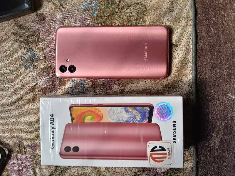 Samsung a04 4/64gb copper colour 0