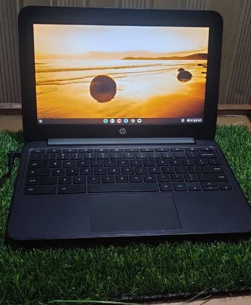 Hp Touch 4gb 16gb chromebook g5ee 2