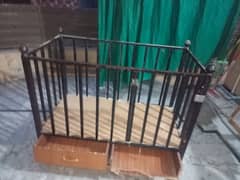 baby cot made of iron nd wood with matress