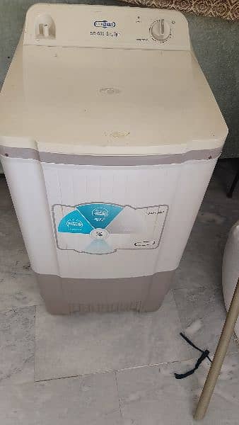 spin dryers in a v good condition . company is super asia 4