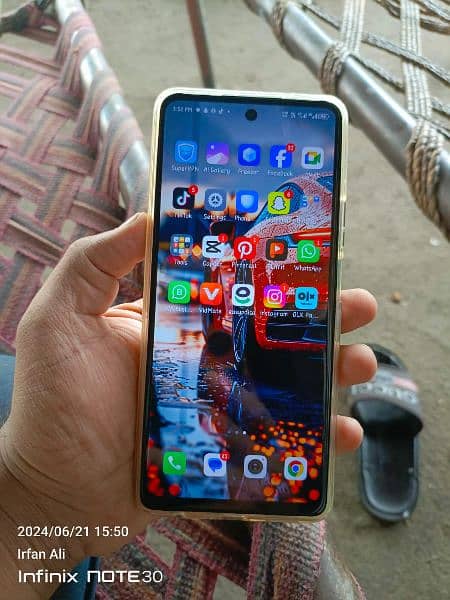 Tecno spark 20 pro 8+8/256::::10/10 condition 0