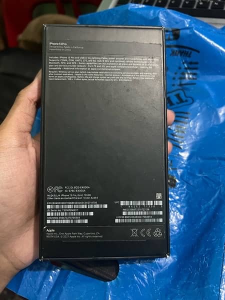 iPhone 13 pro JV 128gb 10/10 condition 13