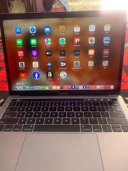 apple Mac book pro with touch panel and finger sensor 2