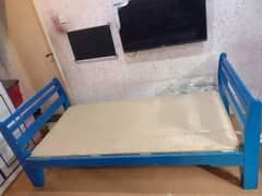 single bed