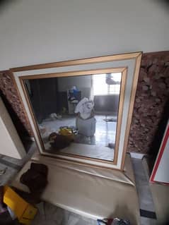 mirror with drawer