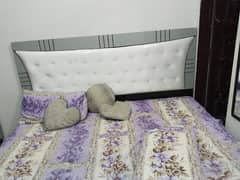 Bed room set for sell