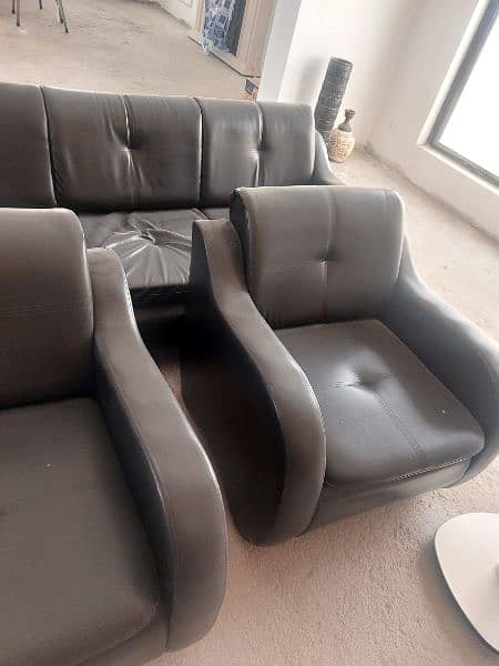 1 sofa set 5 seater   black colour  leather 4