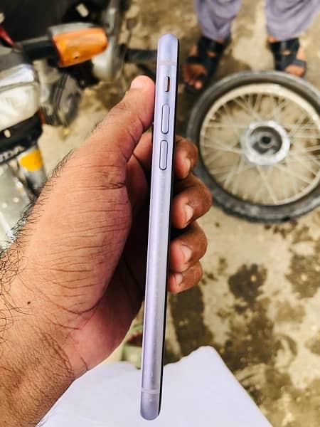 iphone 11 128gb factory 3