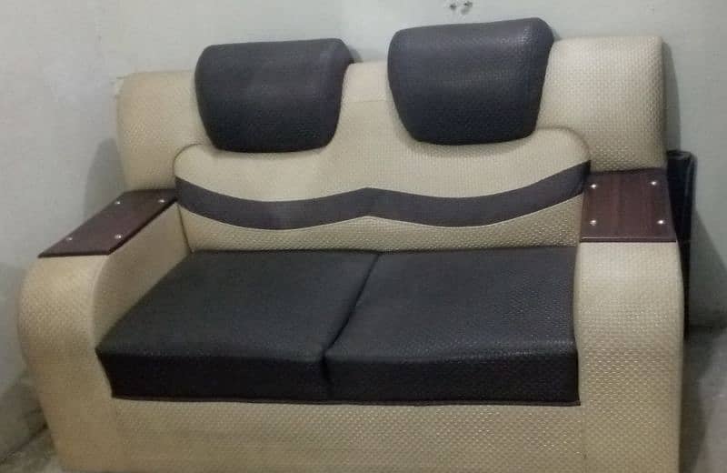 6Seater Brand New Sofa 2