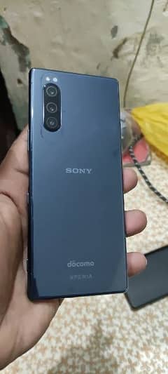 Sony Experia 5